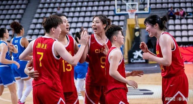 澳大利亚狂胜76分主帅：目标夺冠中国女篮是最大对手