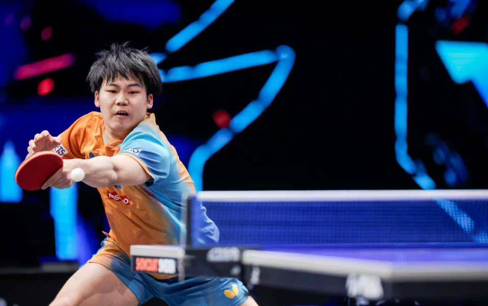 米兰体育-鏖战五局，冰川之巅终于战术得当压制对手，掌控节奏如行云流水
