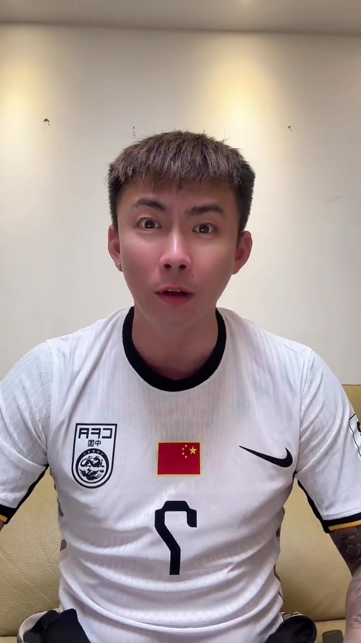 本赛季亚冠精英最佳年轻球员候选：申花22岁后卫的简单介绍
