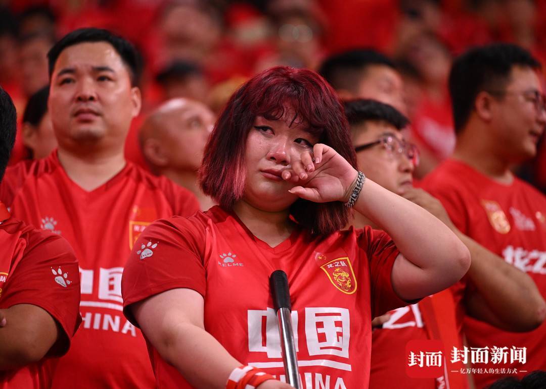 米兰体育-关于伊万，为固执付出惨重代价！试问：谁为国足背后的2大顽疾买单的信息